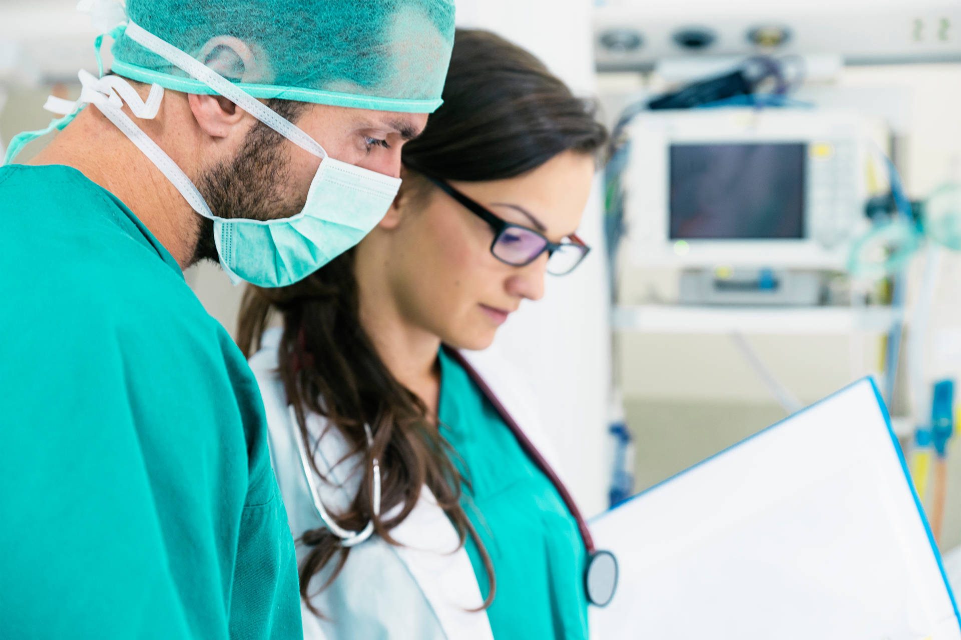 Prof. Bijayendra Singh - Consultant Orthopaedic Surgeon - Kent Orthopaedic Practice